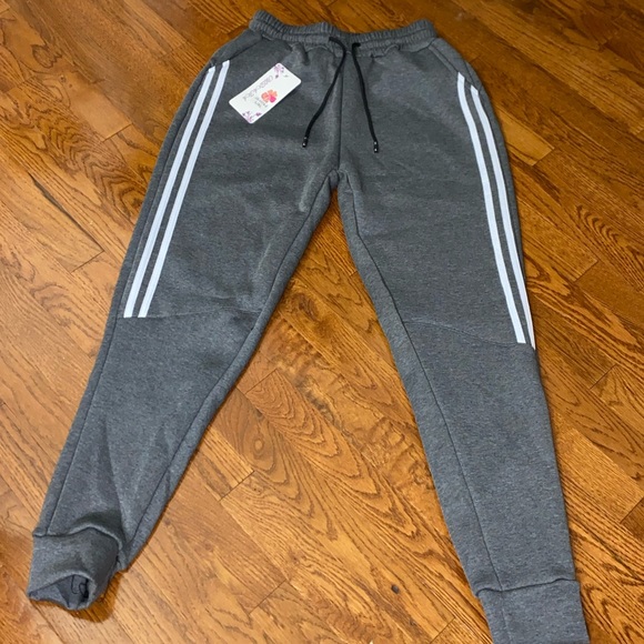 Simple Jogging Lined in Fleece - Picture 9 of 15